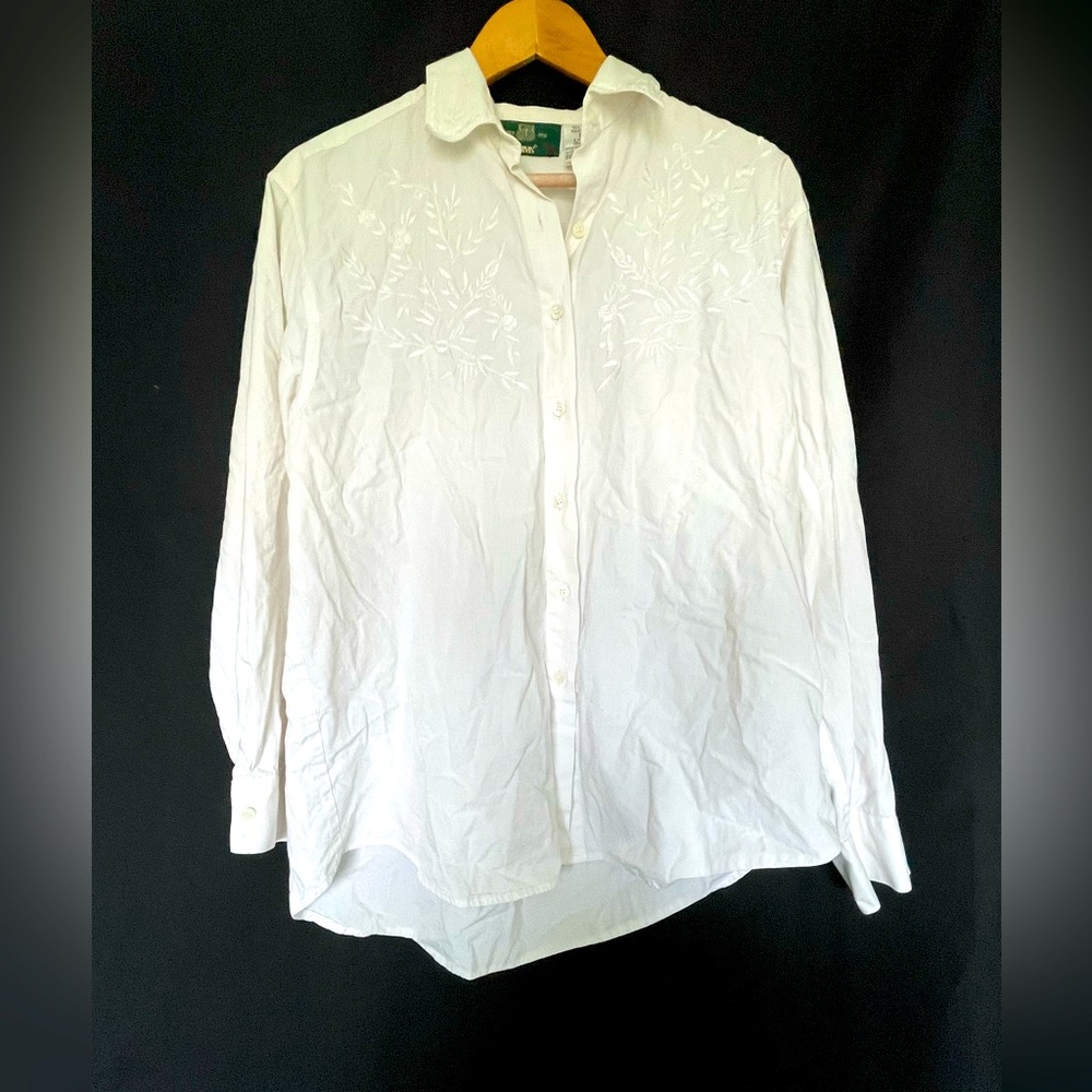 Orvis White Floral Embroidered Button Up